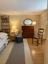 6 Bradford Rd, Unit 6 Bradford in Wellesley, MA - Foto de edificio - Building Photo