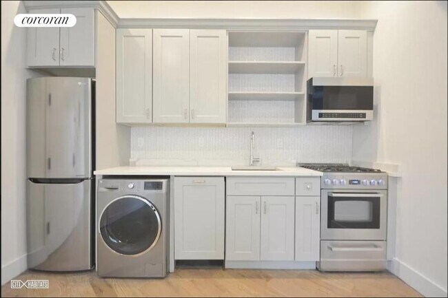 277 Cumberland St in Brooklyn, NY - Building Photo - Building Photo