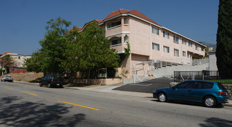 10226 Commerce Ave Apartments