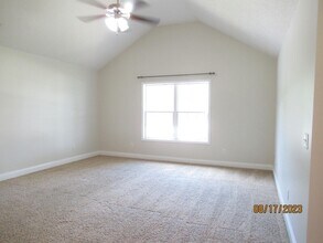 4690 Great Oak Cir in Dalzell, SC - Building Photo - Building Photo