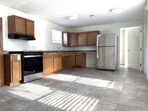 903 Salters St in Lake City, SC - Building Photo - Building Photo