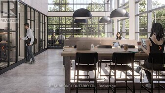 1635 Military Trail in Toronto, ON - Building Photo