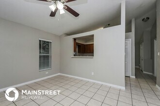 232 Boca Ciega Rd in Mascotte, FL - Building Photo - Building Photo