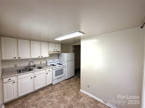 1433 Pecan Ave in Charlotte, NC - Building Photo - Building Photo