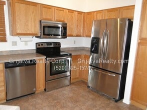 6185 W Koch Pl in Tucson, AZ - Building Photo - Building Photo