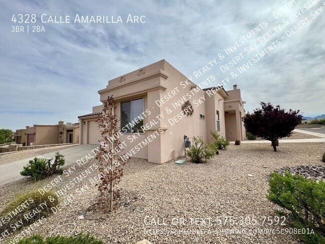 property at 4328 Calle Amarilla Arc