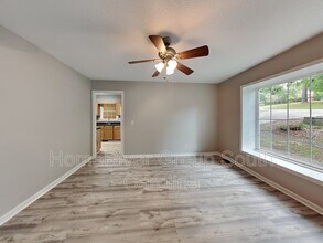 2380 Spring Valley Dr in Sumter, SC - Building Photo - Building Photo
