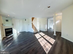 1071 Chanticleer in Cherry Hill Township, NJ - Building Photo - Building Photo