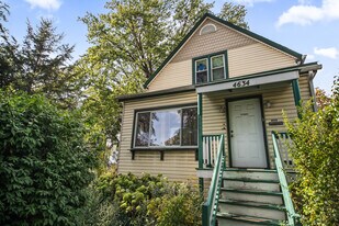 4634 N Kennicott Ave in Chicago, IL - Building Photo