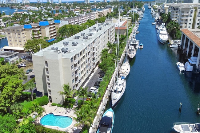 1600 SE 15th St in Fort Lauderdale, FL - Building Photo - Building Photo