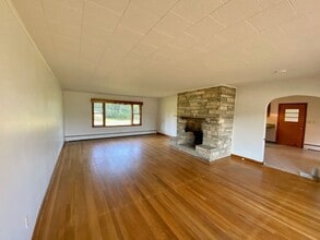 18541 Mason Dixon Rd in Hagerstown, MD - Building Photo - Building Photo