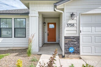 1758 E Eddington St in Nampa, ID - Building Photo - Building Photo