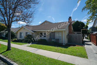 6172 Warner Ave in Huntington Beach, CA - Building Photo - Building Photo