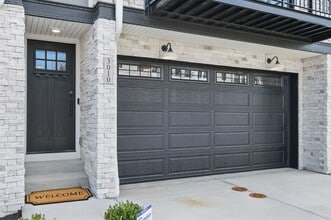 3010 Greeneview Ln in Seven Fields, PA - Building Photo - Building Photo