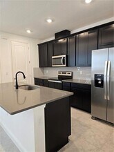 9819 Neruda St in Orlando, FL - Building Photo - Building Photo