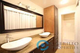 3939 Eagle St-Unit -UNIT 202 in San Diego, CA - Foto de edificio - Building Photo