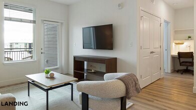 10670 Jake Jabs Blvd in Longmont, CO - Building Photo - Building Photo