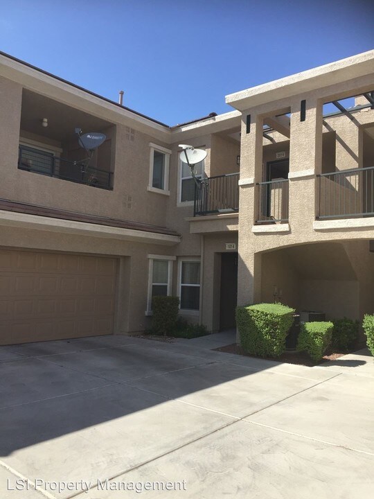 10809 Garden Mist Dr-Unit -Unit 2014 in Las Vegas, NV - Building Photo