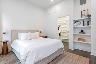 The Mercantile Apartments in Cincinnati, OH - Foto de edificio - Building Photo