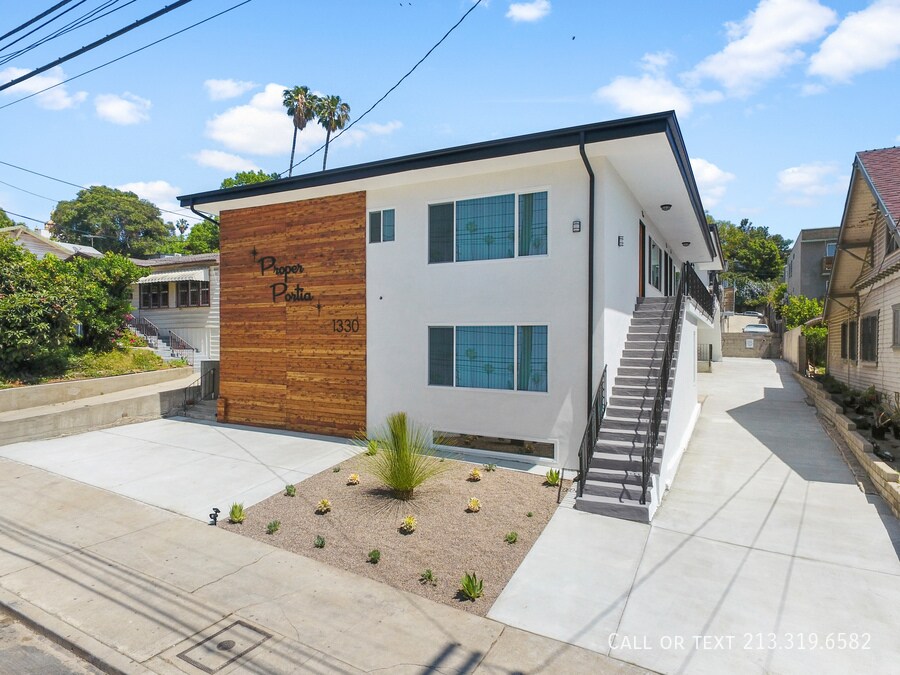 1330 Portia St in Los Angeles, CA - Building Photo