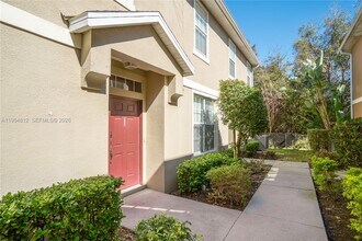 6708 Eagle Feather Dr in Riverview, FL - Building Photo - Building Photo