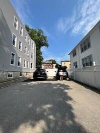 18 Sherman Ave in Yonkers, NY - Building Photo - Building Photo