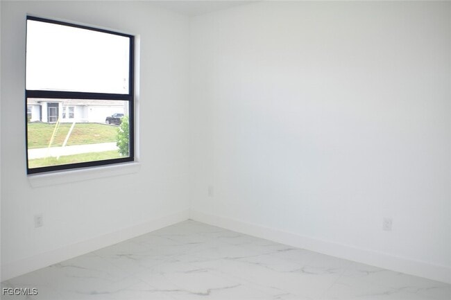 property at 3813 25th St SW