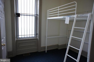 1617 W Oxford St-Unit -1 in Philadelphia, PA - Building Photo - Building Photo