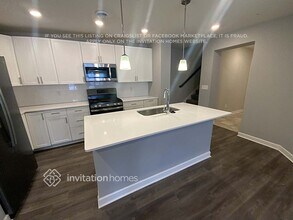 10902 Everest Pl N in Osseo, MN - Building Photo - Building Photo