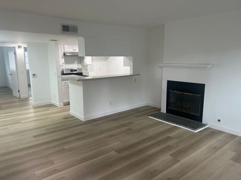 8603 Fenwick St in Los Angeles, CA - Building Photo