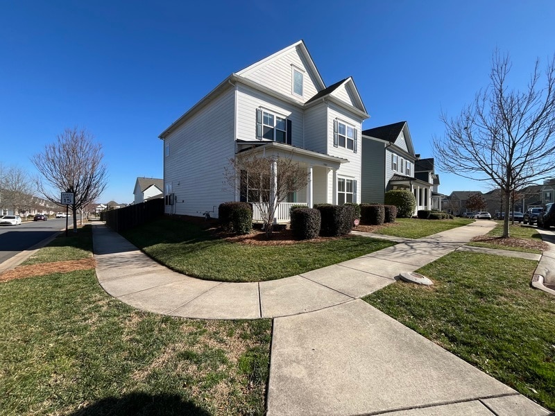 13505 Jacks Ln in Pineville, NC - Building Photo