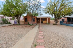 2133 E Mabel St in Tucson, AZ - Building Photo