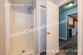 203 Arrowhead Trl in Warner Robins, GA - Building Photo - Building Photo