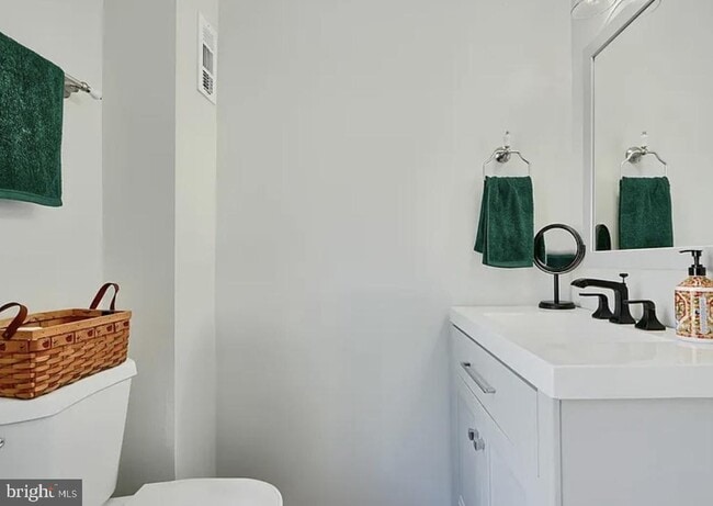 property at 2242 E Fairmount Ave