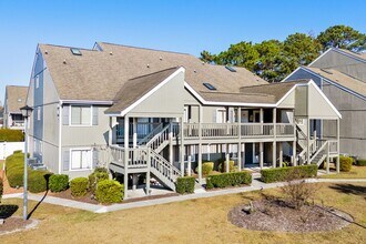 1890 Auburn Ln in Surfside Beach, SC - Building Photo - Building Photo