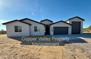 20285 W Hazelwood St in Litchfield Park, AZ - Building Photo