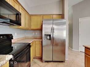 9211 W Marconi Ave in Peoria, AZ - Building Photo - Building Photo