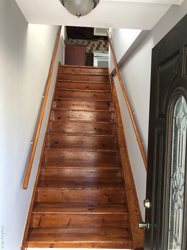 231-10 145th Ave in Queens, NY - Building Photo - Building Photo