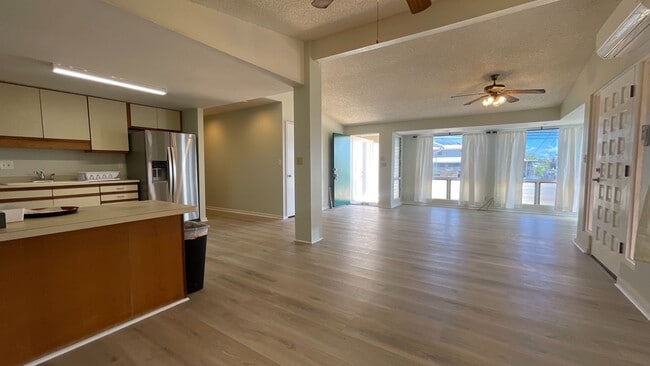 property at 99-646-646 Halawa Heights Rd
