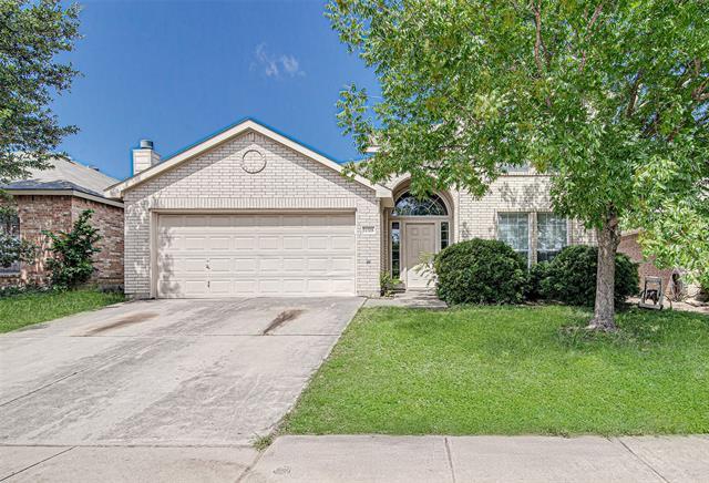12328 Rolling Ridge Dr in Burleson, TX - Building Photo