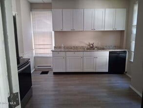 185 Market St in Amsterdam, NY - Building Photo - Building Photo