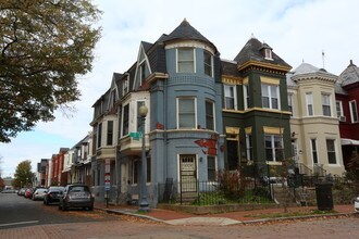 301 U St NW in Washington, DC - Foto de edificio - Building Photo