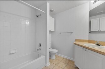 405 S Villa San Marco Dr, Unit 303 in St. Augustine, FL - Foto de edificio - Building Photo