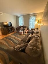 111 Des Plaines Ave in Forest Park, IL - Building Photo - Building Photo