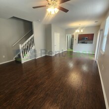 402 Oakstone Trail in Chesapeake, VA - Building Photo - Building Photo