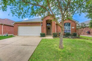 8421 Yellow Buckeye Dr in Fort Worth, TX - Building Photo