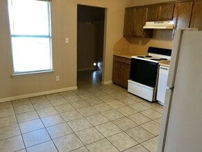 2220 Misty Dr in Waco, TX - Building Photo - Building Photo