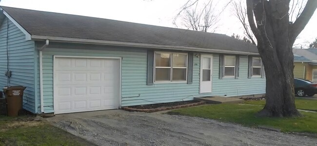 property at 216 Heritage Rd