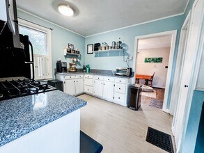 308 Kenmore St in Morgantown, WV - Building Photo - Building Photo