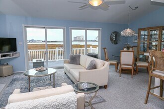 12 Gull Cove in Brigantine, NJ - Building Photo - Building Photo